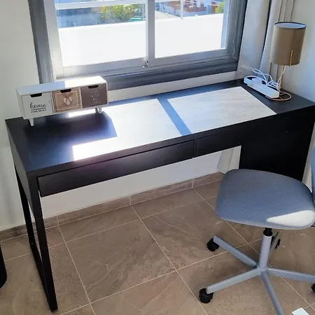 With 360° Balcony And Direct Sea And Harbour View! Apartamento Larnaca
